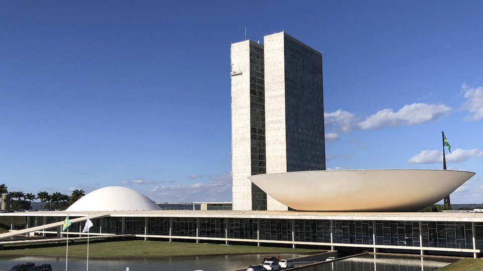 concurso-senado-casa-vai-realizar-reforma-administrativa-interna-960x540